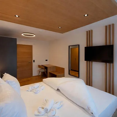 Nyaraló Panorama Zillertal - Design Loft With Terrace & Mountain View By Alpenluxus Collection