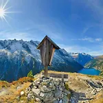 Panorama Zillertal - Design Loft With Terrace & Mountain View Dom wakacyjny *